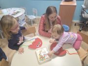 dan-ustanove-u-jaslicama-stribor-i-izlozba-moj-svijet-u-bojama05